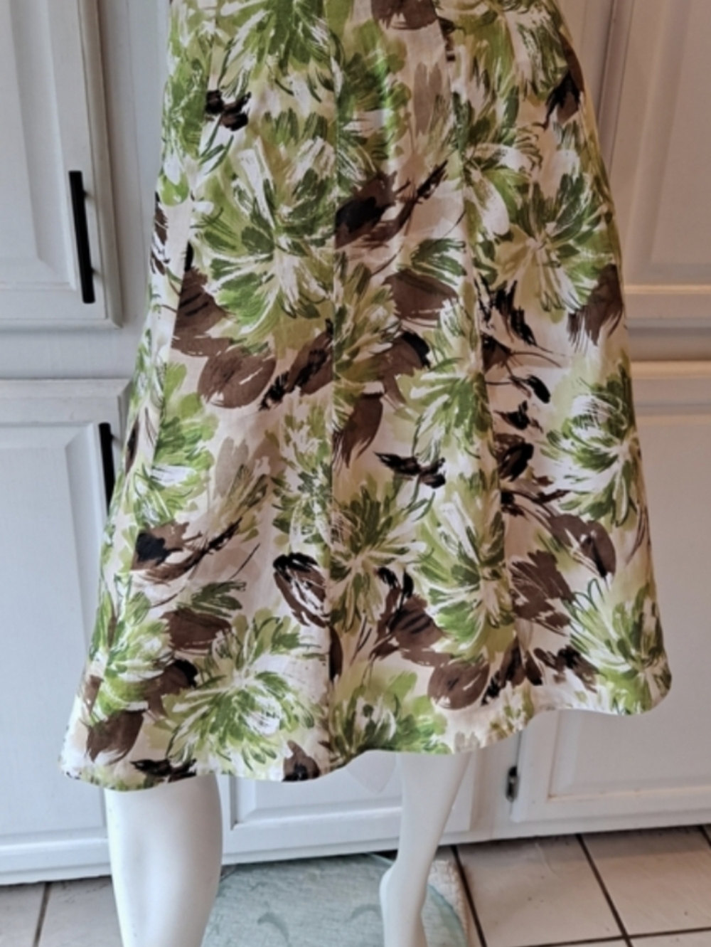 Allison Taylor Floral A-Line 100% Linen Midi Skirt in Green, Brown, White- 12/L